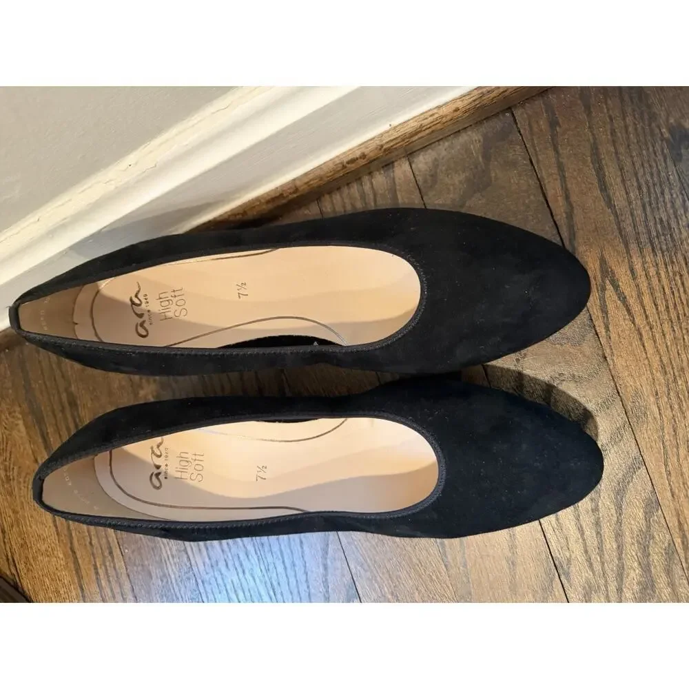 Ara Black Block Heel Pumps Suede size US Sz 10 style NEW
